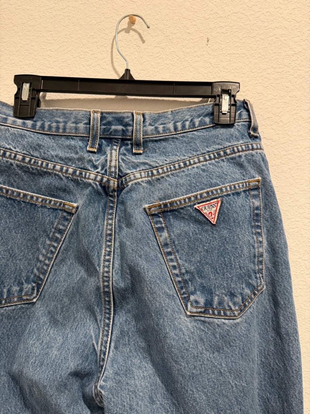 Vintage Guess Jeans light wash blue denim high rise straight leg mom dad pants